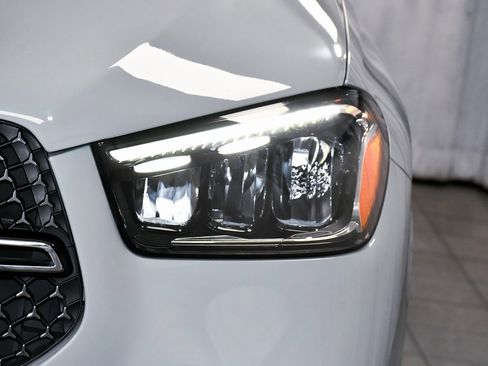 Used 2024 Mercedes-Benz GLE 450 4MATIC image 75