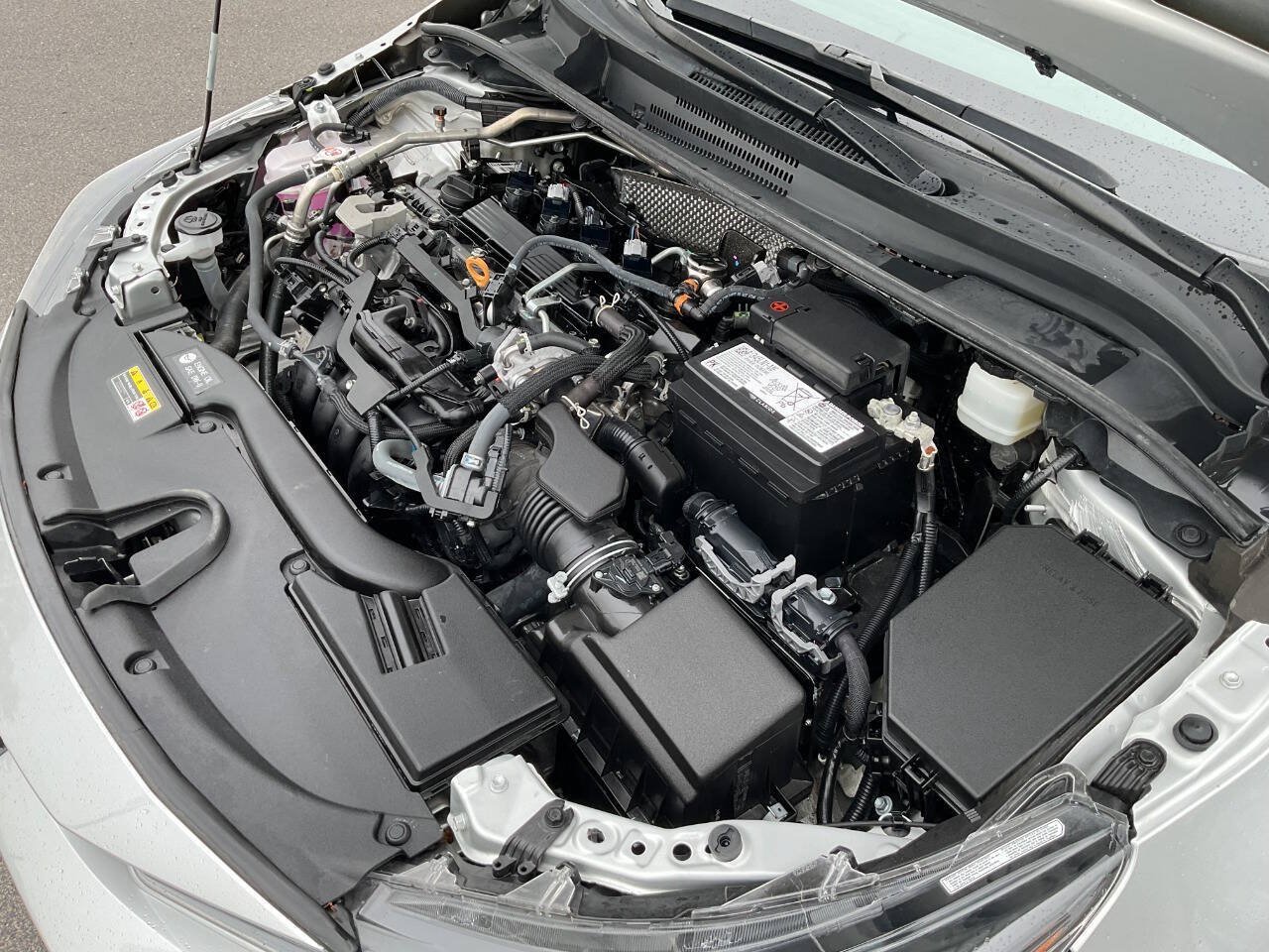 Used 2025 Toyota Corolla LE FWD image 54