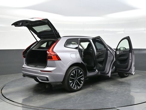New 2026 Volvo XC60 T8 Ultra w/ Climate Package AWD/4WD image 37