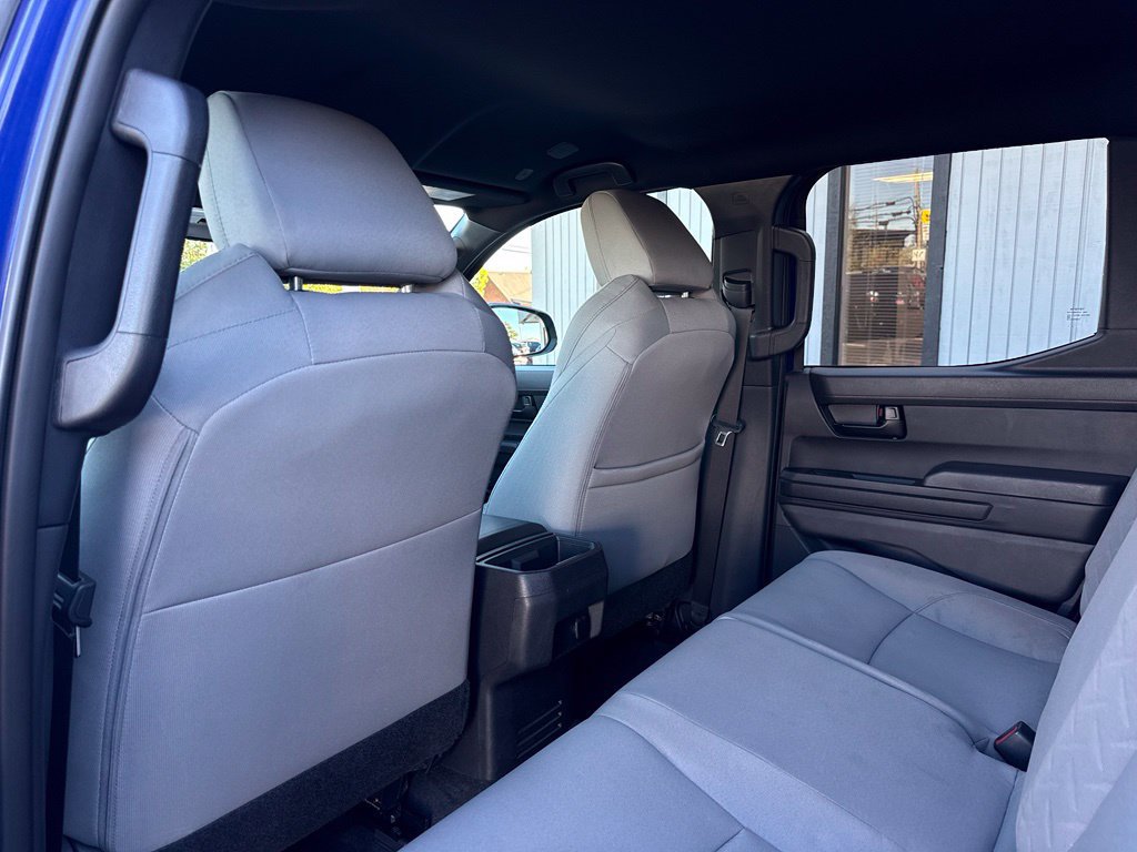 Used 2024 Toyota Tacoma SR5 AWD/4WD image 18