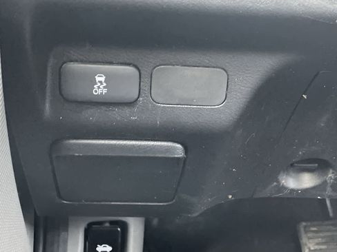 Used 2010 Honda Element LX image 23