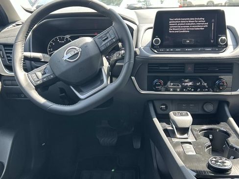 New 2026 Nissan Rogue SV AWD/4WD image 24