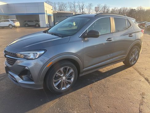 Used 2021 Buick Encore GX Select w/ Sport Touring Package image 1