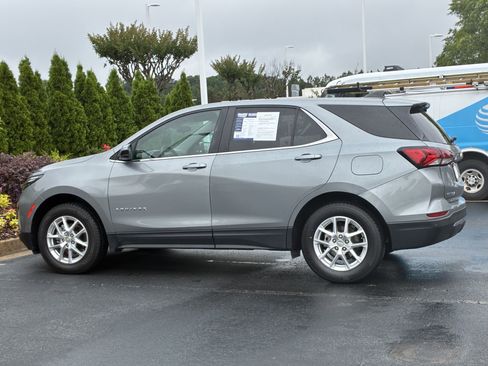 Used 2024 Chevrolet Equinox LT AWD/4WD image 9