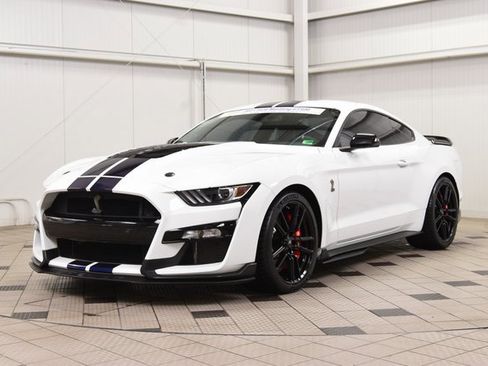 Used 2021 Ford Mustang Shelby GT500 w/ Technology Package image 3