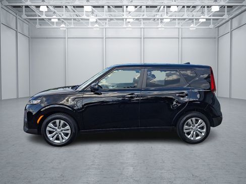 Used 2020 Kia Soul LX FWD image 8