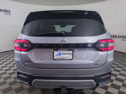 Certified 2023 Honda Pilot Touring image 5