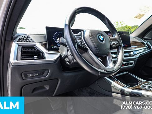 Used 2025 BMW X5 xDrive50e AWD/4WD image 29