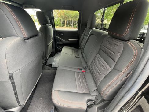 Used 2026 Nissan Frontier PRO-4X AWD/4WD image 21