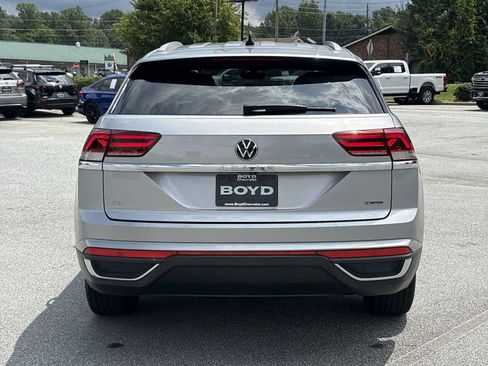 Used 2020 Volkswagen Atlas Cross Sport SE AWD/4WD image 7