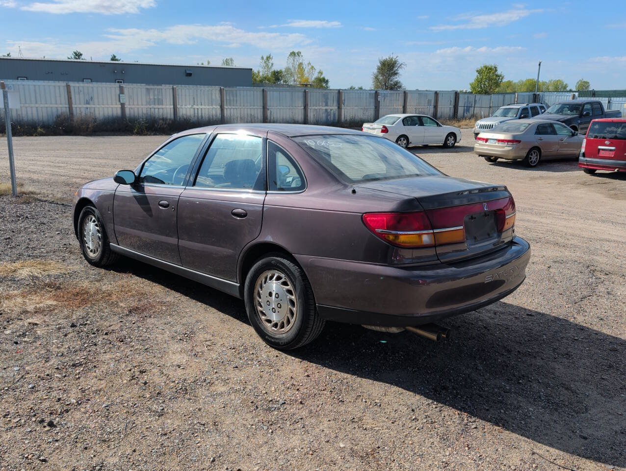 Used 2000 Saturn L-Series LS2 FWD image 3