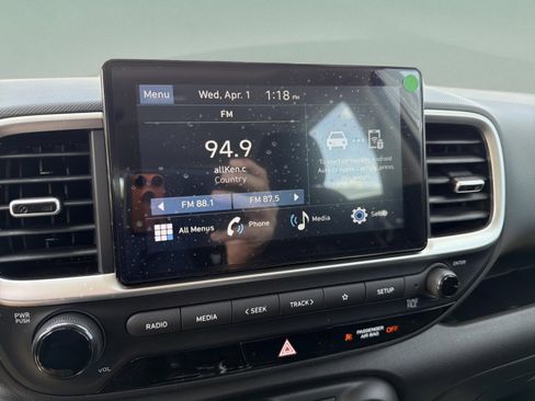 New 2026 Hyundai Venue SEL FWD image 9