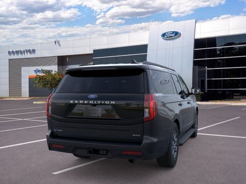 New 2026 Ford Expedition Max Active AWD/4WD image 8
