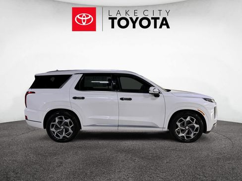 Used 2021 Hyundai Palisade Calligraphy image 10