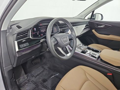 Certified 2025 Audi Q7 2.0T Premium Plus w/ Premium Plus Package image 17