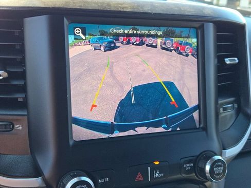 Used 2021 RAM 1500 Lone Star AWD/4WD image 29