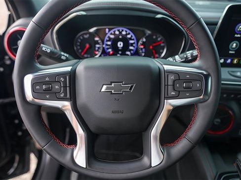 Used 2023 Chevrolet Blazer RS image 11