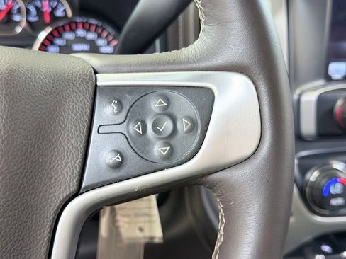 Used 2014 GMC Sierra 1500 SLT w/ SLT Crew Cab Value Package AWD/4WD image 46