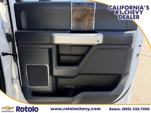 Used 2022 Ford F250 Lariat w/ Lariat Value Package AWD/4WD image 11