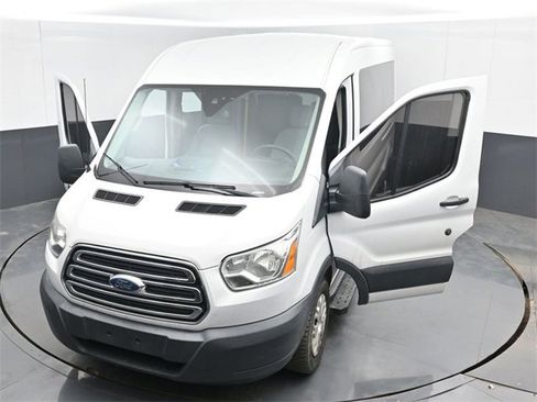 Used 2016 Ford Transit 350 XLT image 45