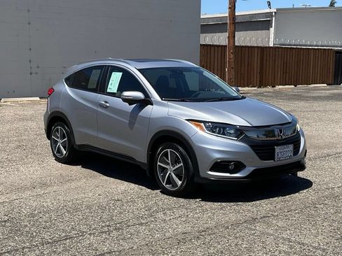 Used 2022 Honda HR-V EX image 8