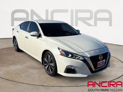 Used 2021 Nissan Altima 2.5 SV