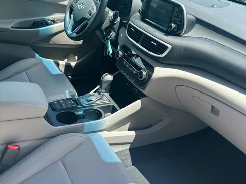 Used 2020 Hyundai Tucson SE image 14