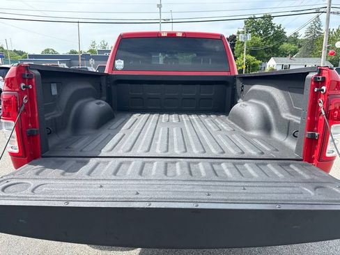 Certified 2024 RAM 2500 Tradesman w/ Chrome Appearance Group AWD/4WD image 22