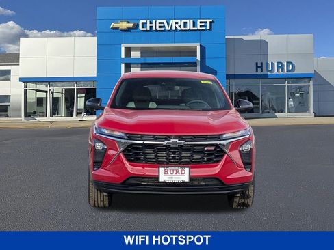 New 2026 Chevrolet Trax RS image 9