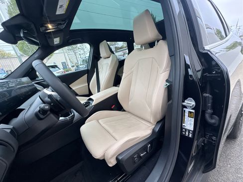 Certified 2025 BMW X3 xDrive30 w/ Premium Package AWD/4WD image 11