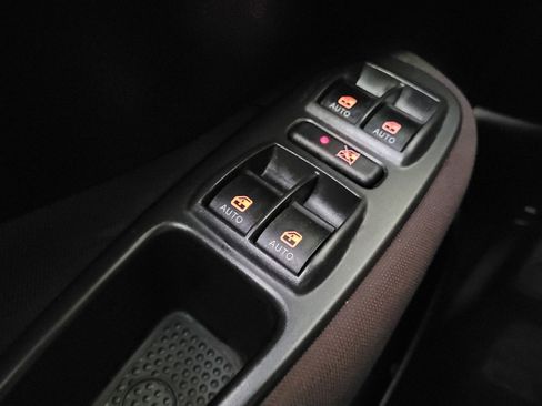 Used 2015 FIAT 500L Trekking FWD image 27