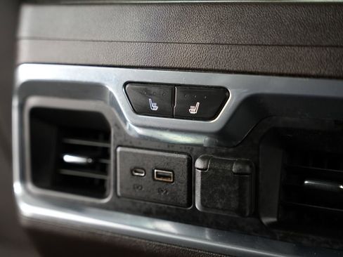 Used 2019 GMC Sierra 1500 Denali w/ Denali Ultimate Package image 40