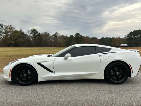 Used 2014 Chevrolet Corvette Stingray Coupe w/ Battery Protection Package image 2
