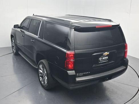 Used 2019 Chevrolet Suburban LT AWD/4WD image 61