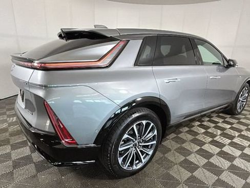 Used 2024 Cadillac Lyriq Sport AWD/4WD image 2