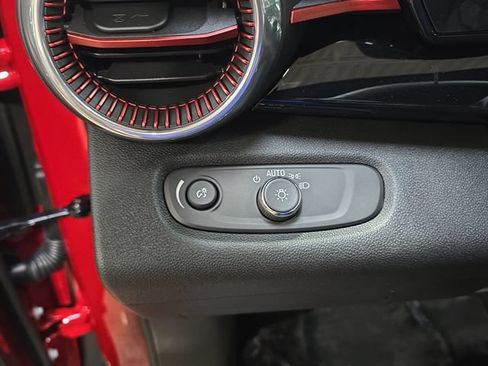 New 2026 Chevrolet Trax RS w/ Driver Confidence Package FWD image 25