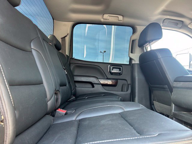 Used 2019 GMC Sierra 2500 SLT w/ Duramax Plus Package AWD/4WD image 29