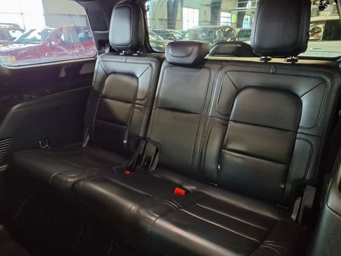 Used 2020 Lincoln Navigator Reserve w/ Luxury Package AWD/4WD image 15