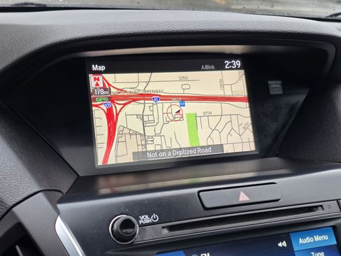 Used 2020 Acura MDX FWD w/ Technology Package image 31