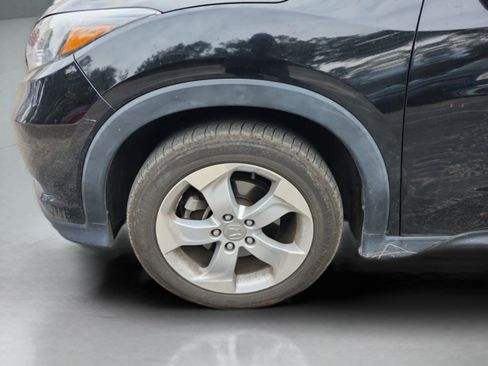 Used 2016 Honda HR-V LX image 23