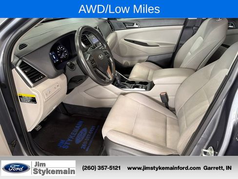 Used 2016 Hyundai Tucson Sport FWD image 18