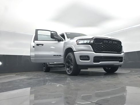 New 2026 RAM 1500 4x4 Crew Cab image 65