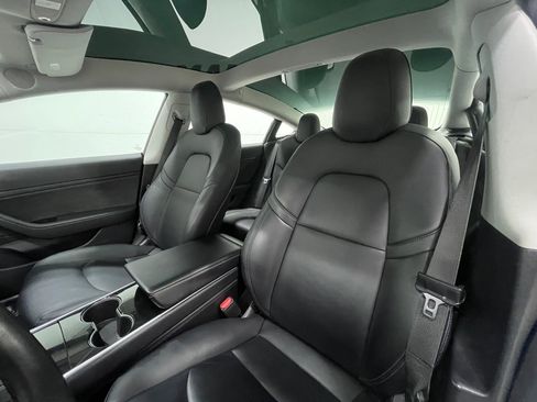 Used 2018 Tesla Model 3 Long Range image 13