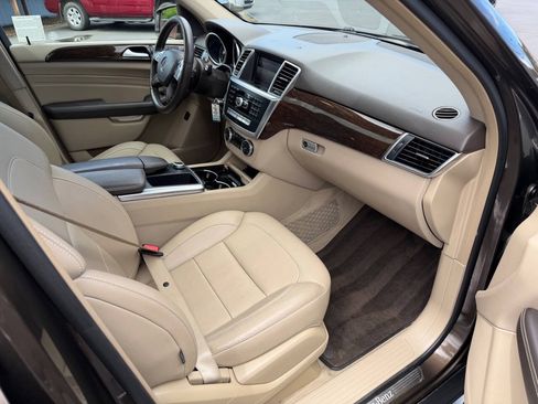 Used 2014 Mercedes-Benz ML 350 4MATIC image 26