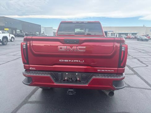 Used 2024 GMC Sierra 2500 Denali w/ Denali Reserve Package AWD/4WD image 13