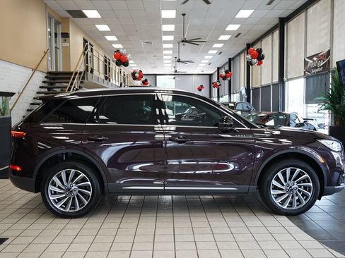 Used 2023 Lincoln Corsair Reserve w/ Equipment Group 201A AWD/4WD image 17