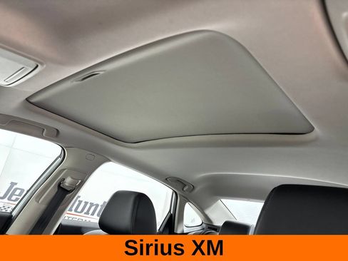 Used 2024 Honda Civic Touring image 11