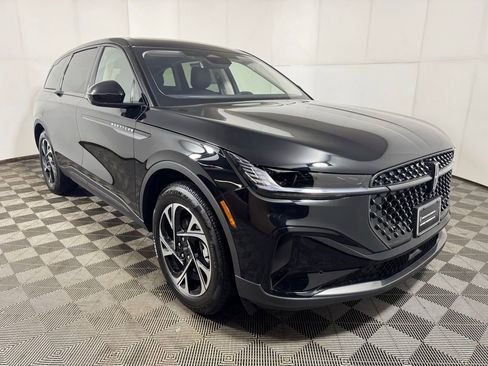 New 2026 Lincoln Nautilus Premier w/ Equipment Group 102A image 9