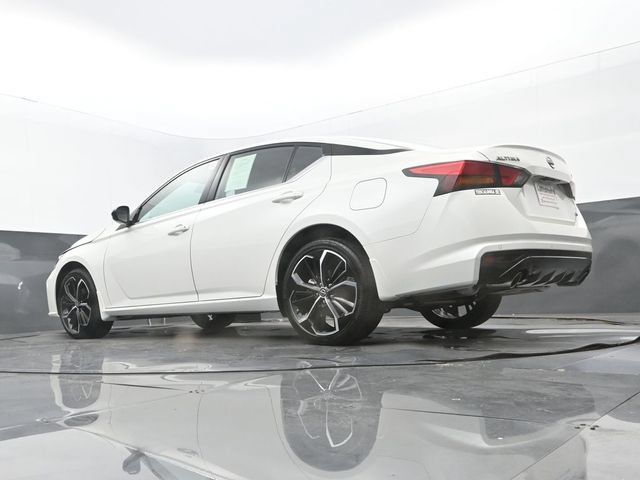 Used 2025 Nissan Altima 2.5 SR AWD/4WD image 24