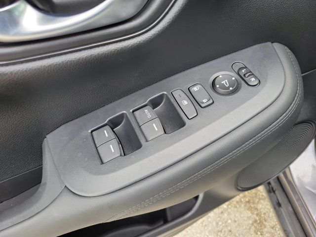 Used 2024 Honda HR-V LX image 17